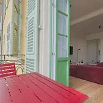 Spacieux & Lumineux Garibaldi Apartmán *