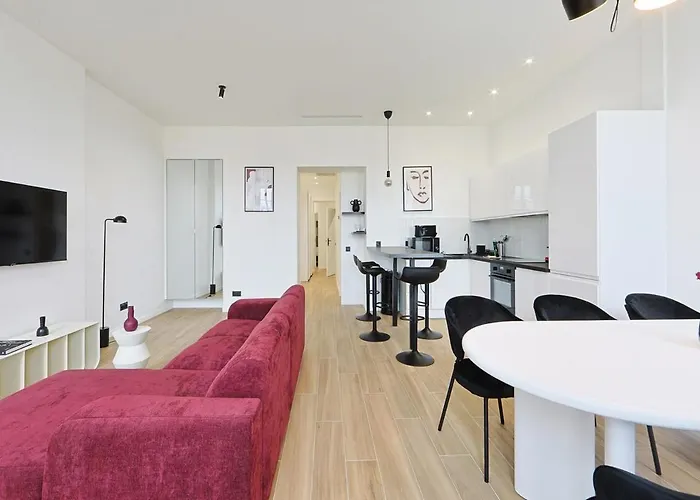 Spacieux & Lumineux Garibaldi דירה *